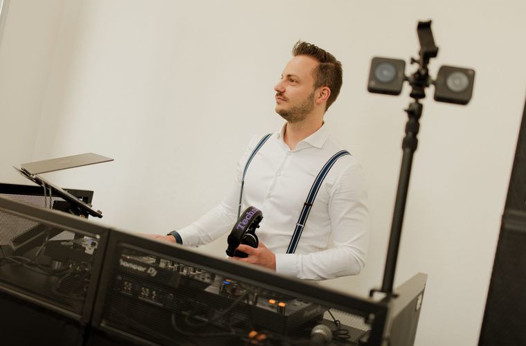 Hochzeits-DJ in Wuppertal am Pioneer-Setup